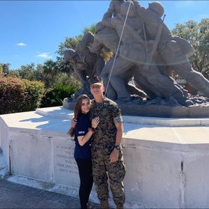 Meet your Posher, Elainy